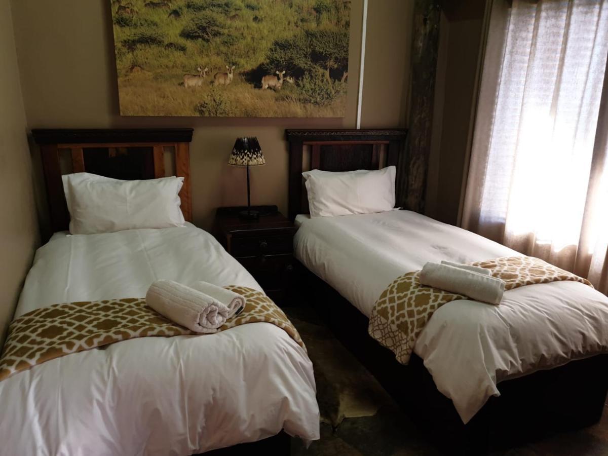 Wag N Bietjie Bush Lodge Heuningneskloof 외부 사진